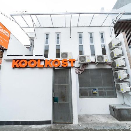 Koolkost @ Tanjung Duren Джакарта Экстерьер фото