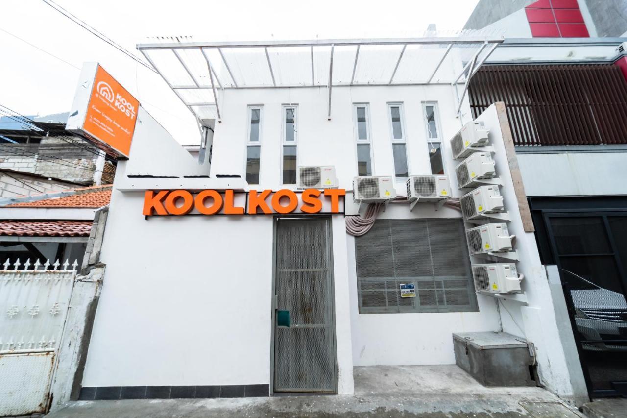 Koolkost @ Tanjung Duren Джакарта Экстерьер фото